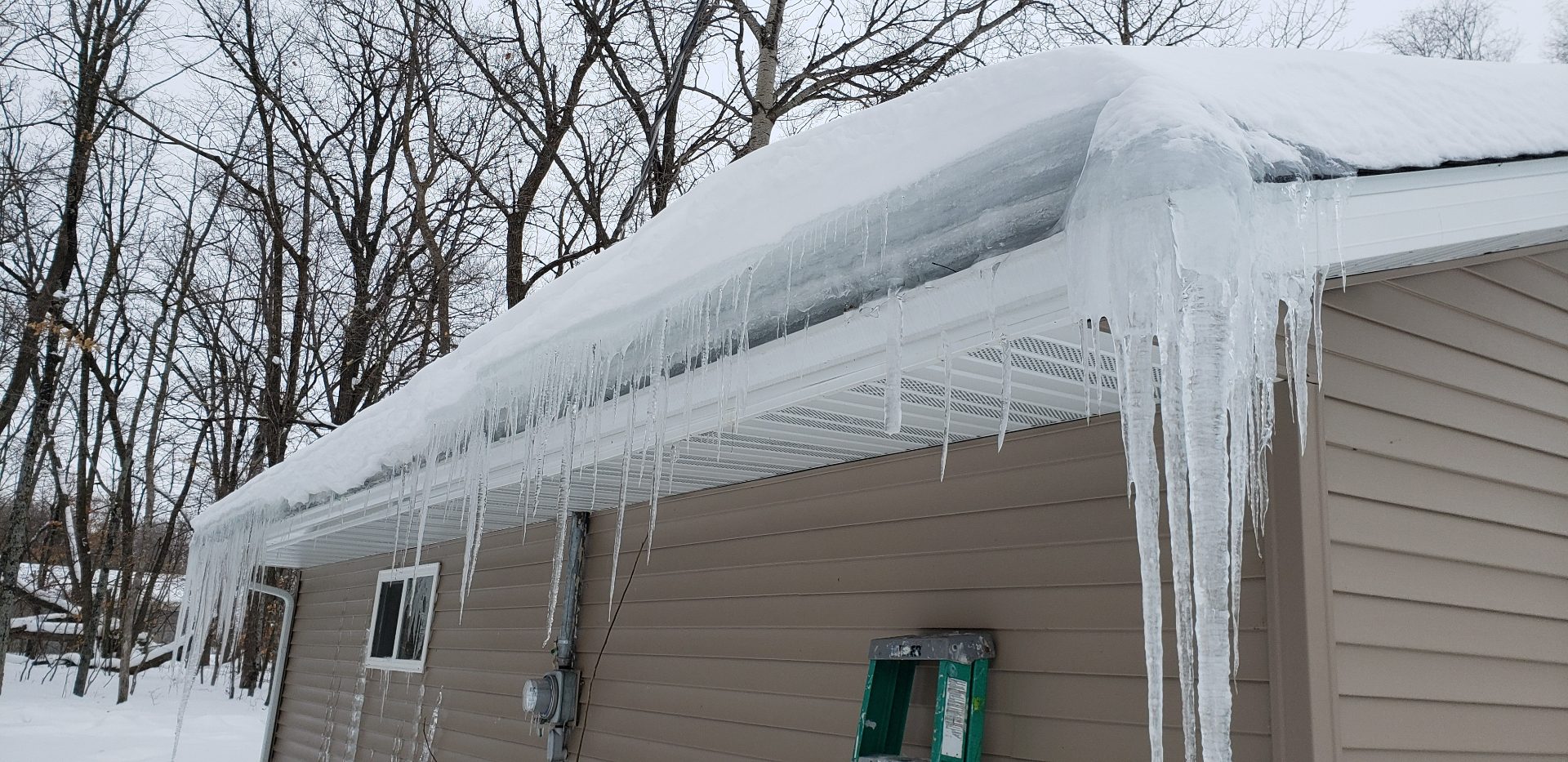 Severe weather damage on a Tennessee roof